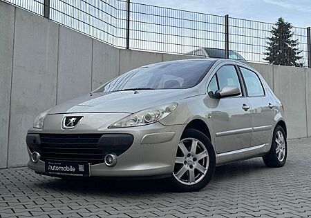 Peugeot 307 2.0 Automatik Epok/Teilleder/Navi/SHZ/LM M+S