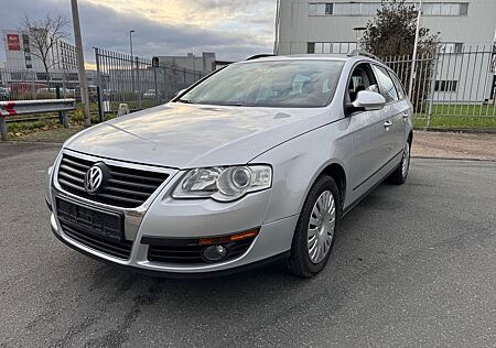 VW Passat Variant Volkswagen 2.0l TDI 2. Hd Navi AHK SHZ 06/27