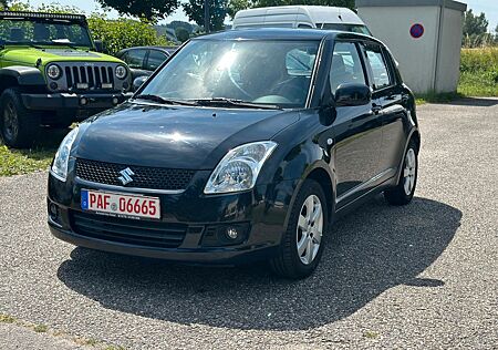 Suzuki Swift Lim. Snow 4X4
