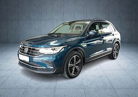 VW Tiguan Volkswagen 1.5 TSI Life Matrix+elektr.Heckklappe+ACC