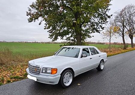 Mercedes-Benz S 260