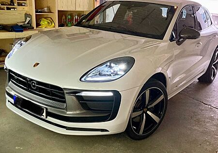 Porsche Macan T