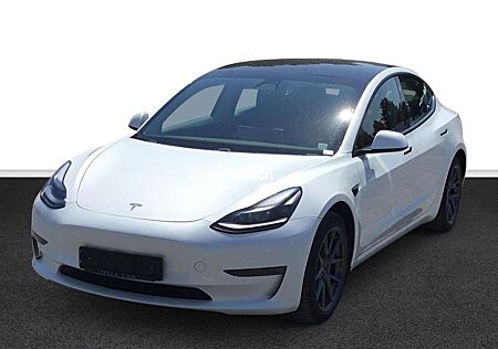 Tesla Model 3 Long Range 82 kWh FACELIFT A.Pilot Pr.In