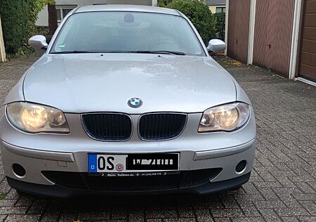 BMW 118i -