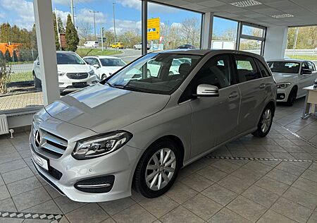 Mercedes-Benz B 180 Automatik 2.HAND AUTOMATIK NAVI SHZ LED