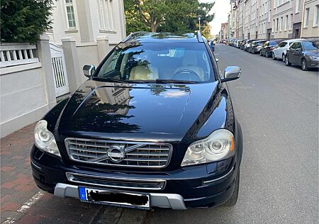 Volvo XC 90 XC90 D5 AWD Geartronic Momentum Momentum