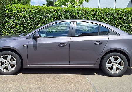 Chevrolet Cruze 1.8 LT Benziner LT