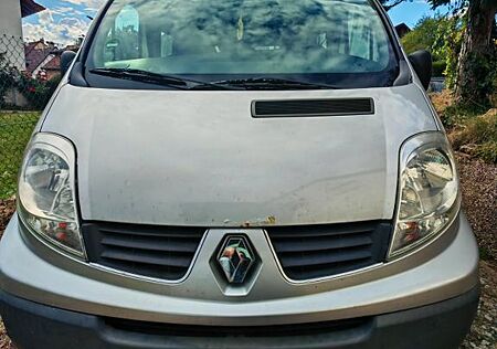 Renault Trafic 2 , 2.5 D 9 Sitzplätze Extra Lang