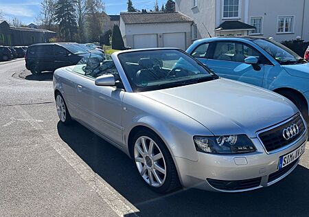 Audi A4 1.8 T Cabriolet Leder Xenon TÜV neu