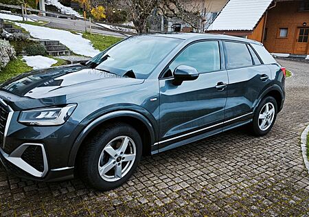Audi Q2 35 TFSI S tronic -