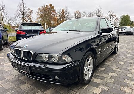 BMW 525i A Lifestyle 2. Hand Rostfrei Xenon eGSHD