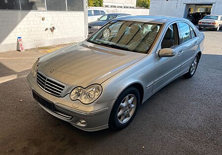 Mercedes-Benz C 200 Mercedes . Kompressor 1 Jahr Garantie