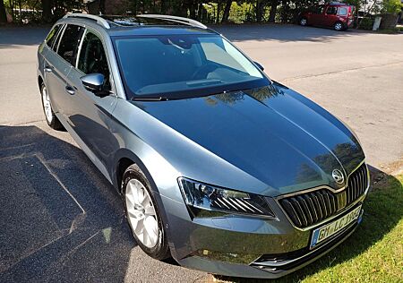 Skoda Superb 2.0 TDI 140kW Style Combi Style