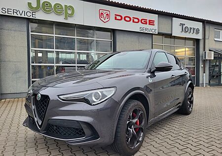 Alfa Romeo Stelvio Quadrifoglio 2.9 V6 Bi-Turbo PANO/HARMAN