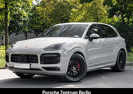 Porsche Cayenne GTS Hinterachslenkung Head-Up Display