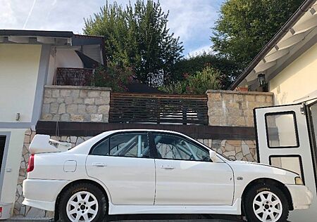 Mitsubishi Lancer EVO 4 + Anhänger