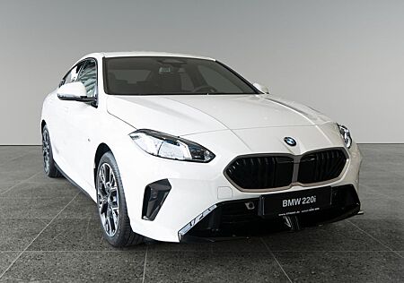BMW 220 Sportpaket LED Klima PDC M Sport