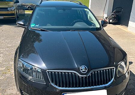 Skoda Octavia 1.6 TDI Style Combi Style