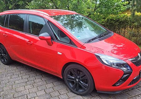 Opel Zafira Tourer 1.6 ECOTEC DI Turbo 147kW Acti...