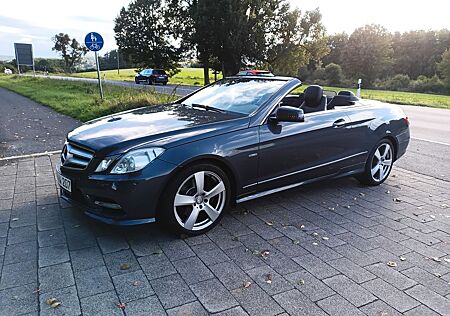 Mercedes-Benz E 350 Cabriolet CDI BlueEFF. AMG Paket