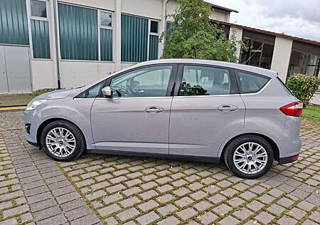 Ford C-Max 1,6 EcoBoost 110kW Titanium Titanium
