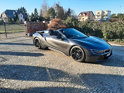 BMW i8 Roadster - 2019  LASER LAMP