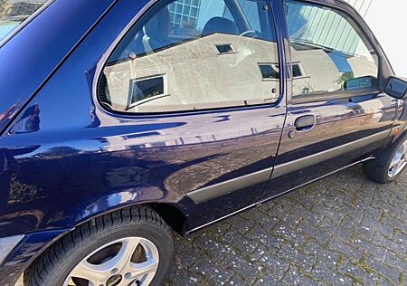 Ford Fiesta 1.3 44 kW -