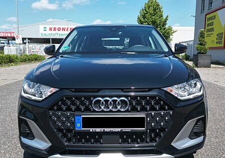Audi A1 30 TFSI S tronic citycarver citycarver