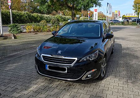 Peugeot 308 SW Allure e-HDi 115 * 1. BESITZ * TÜV NEU!