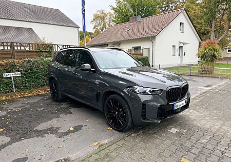 BMW X5 xDrive30d - M Sport ; jetzt mit Winterreifen