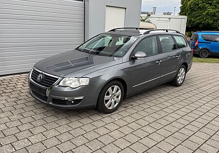VW Passat Variant Volkswagen Passat/ SHZ/ 8-F.Bereift/1.Hand