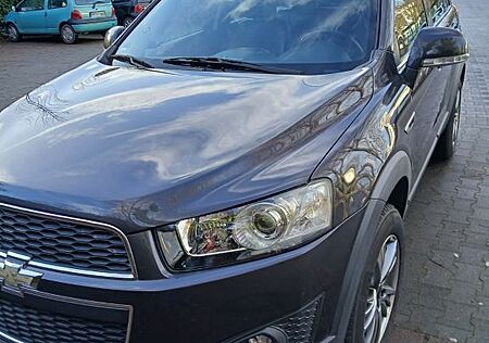 Chevrolet Captiva 2.4 LT FWD 7-Sitzer LT