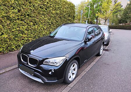 BMW X1 xDrive20d - gepflegt, AHK, Lenkradheizung