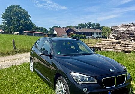BMW X1 xDrive20d Sport Line | 8 RR | AHK | Navi Pro