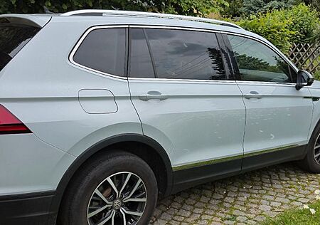 VW Tiguan Allspace Volkswagen 1.4 TSI ACT Comfortline Comf...