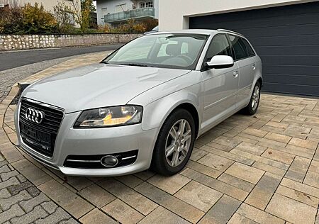 Audi A3 2.0 TDI (DPF) Attraction Sportback Attraction