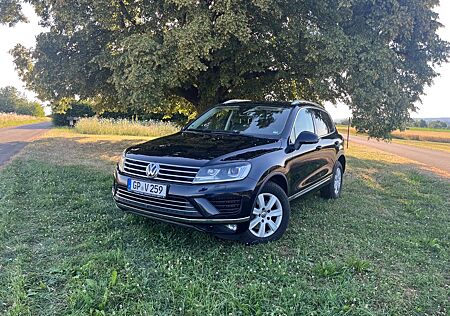 VW Touareg Volkswagen 3.0 V6 TDI | Panoramadach | 360 Grad Kam