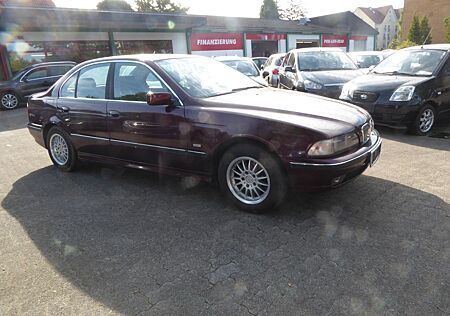 BMW 520i A