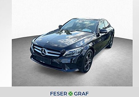 Mercedes-Benz C 400 Avantgarde 4Matic NAVI LED PANO