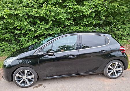 Peugeot 208 1.6 Allure 120 VTi Allure
