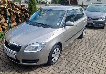 Skoda Fabia 1.4l Ambiente TÜV neu