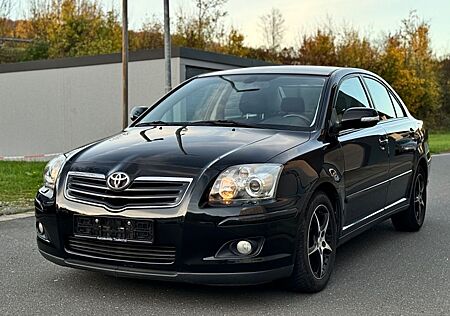Toyota Avensis 2.0 D-4D Executive Xenon/Sitzheiz/1.Hand