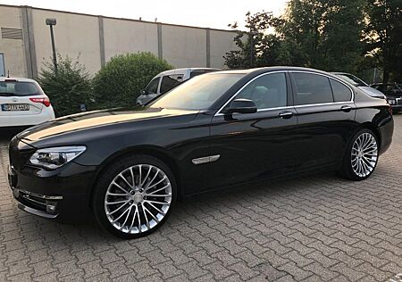 BMW 730d xDrive*LED*Head-up*Soft-Close*Leder*