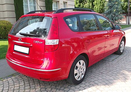 Hyundai i30 gebraucht kaufen Hyundai i30 CW 1.6 LPG Autogas, stark, sparsam