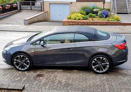 Opel Cascada 1.6 ECOTEC DI Turbo 125kW INNOVATION...