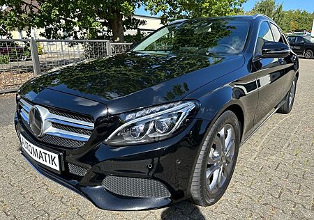 Mercedes-Benz C 220 T Avantgarde Comand Panorama LED