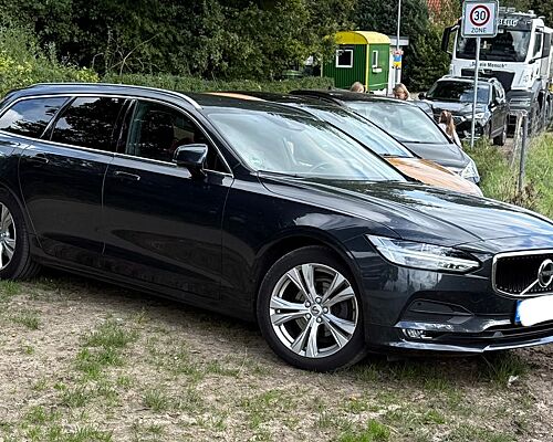 Volvo V90 Top Ausstattung und sparsamer Motor