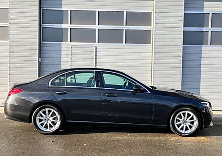 Mercedes-Benz C 180 Autom. U-frei - Avantgarde, LED, Kamera