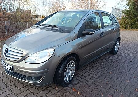 Mercedes-Benz B 180 CDI -
