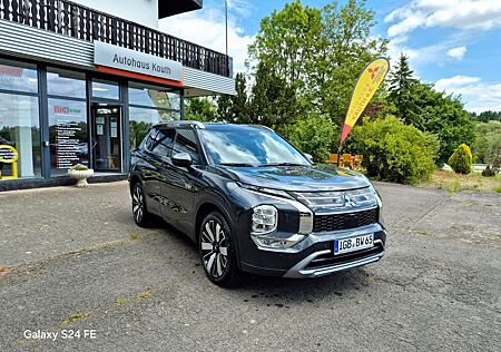 Mitsubishi Outlander 2.4 PHEV 4WD Top Vorführwagen